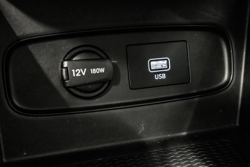 Hyundai
Elantra
2021