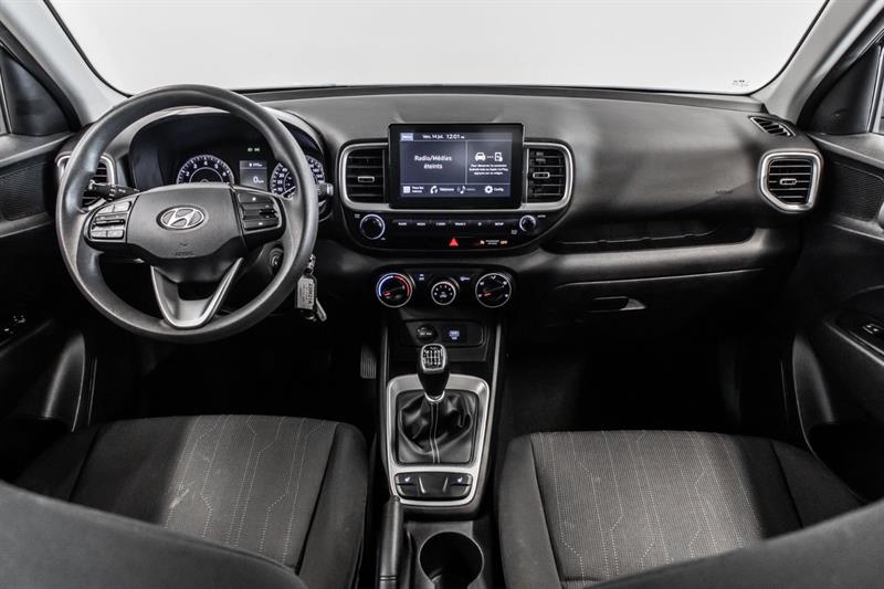 Hyundai
Elantra
2021