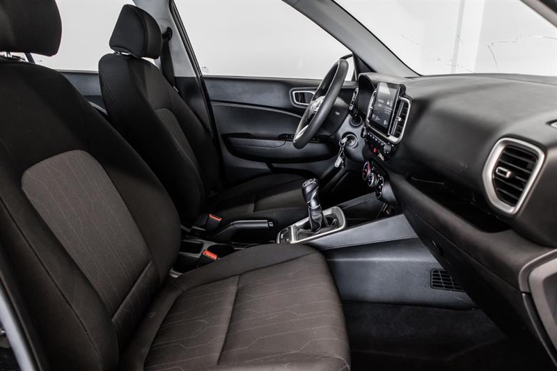 Hyundai
Elantra
2021